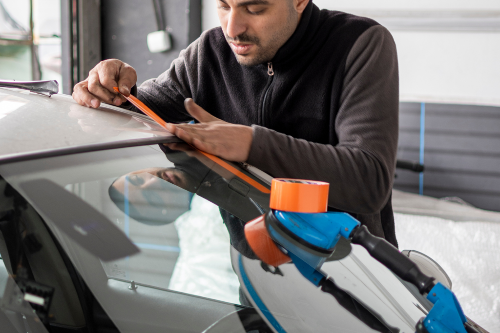 Auto Glass Repair Service